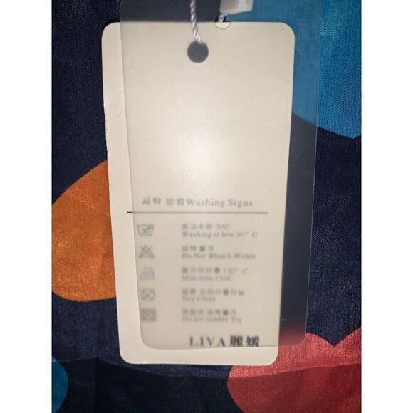 NWT LIVA GIRL Satin Heart Graphic Print Tank Top - Picture 8 of 8